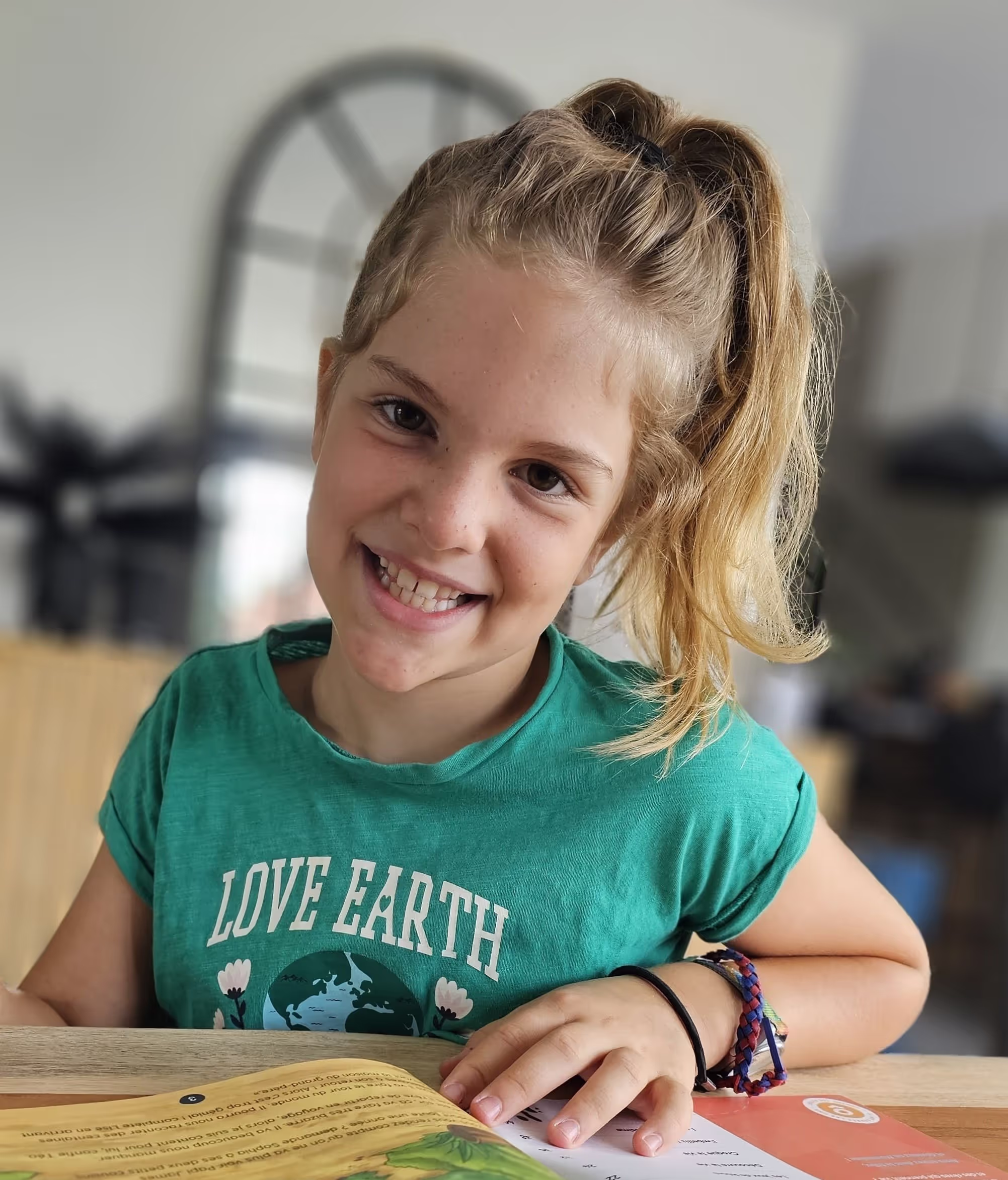 Norah 7ans, fait partie de la tribu Mômissime